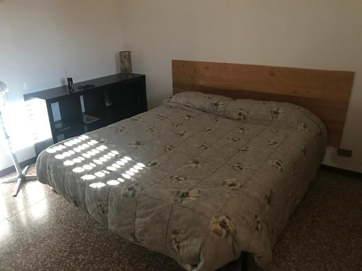 Appartamento 4 Posti Letto In Zona Tranquilla E Ben Servita, Un Matrimoniale E Un Divano Letto Matrimoniale Facebook Massimo Bobo Aquili Bologna Exterior foto