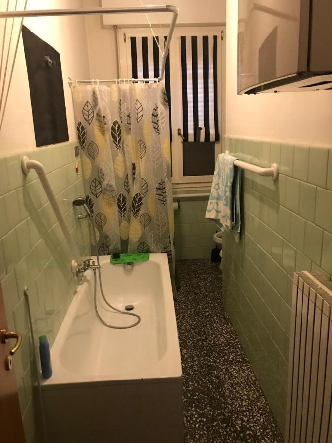 Appartamento 4 Posti Letto In Zona Tranquilla E Ben Servita, Un Matrimoniale E Un Divano Letto Matrimoniale Facebook Massimo Bobo Aquili Bologna Exterior foto