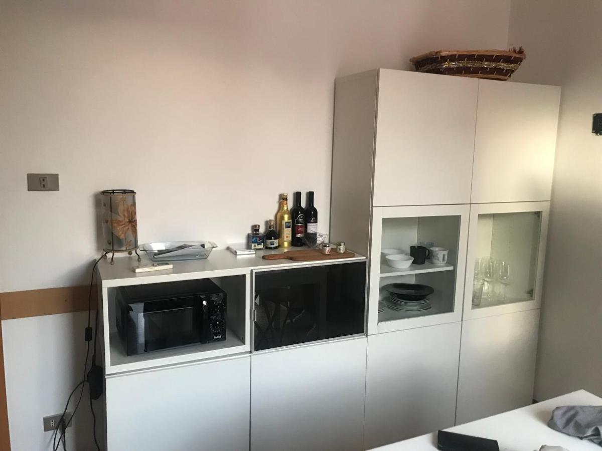 Appartamento 4 Posti Letto In Zona Tranquilla E Ben Servita, Un Matrimoniale E Un Divano Letto Matrimoniale Facebook Massimo Bobo Aquili Bologna Exterior foto