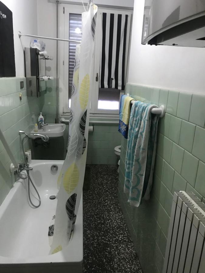 Appartamento 4 Posti Letto In Zona Tranquilla E Ben Servita, Un Matrimoniale E Un Divano Letto Matrimoniale Facebook Massimo Bobo Aquili Bologna Exterior foto