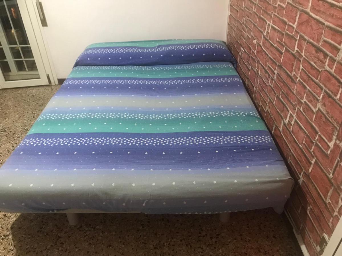 Appartamento 4 Posti Letto In Zona Tranquilla E Ben Servita, Un Matrimoniale E Un Divano Letto Matrimoniale Facebook Massimo Bobo Aquili Bologna Exterior foto